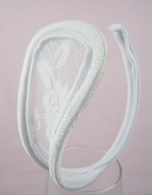 LS24  C-string fr Damer