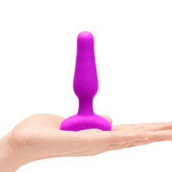 B-Vibe - Novice Remote Control Plug Fuchsia